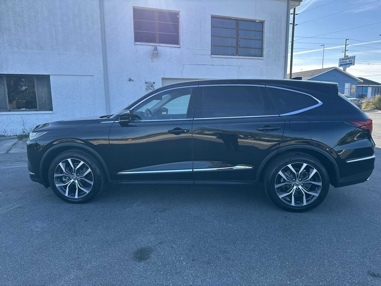 2023 Acura MDX w/Technology Package