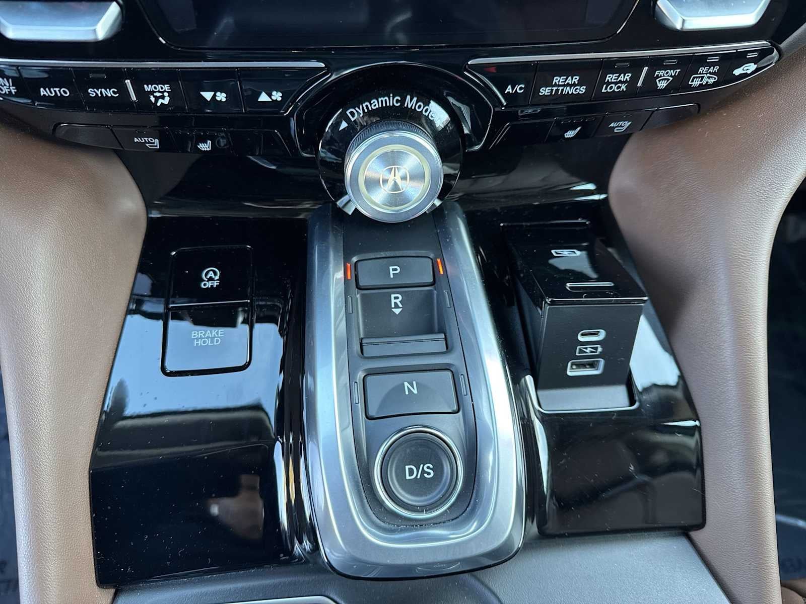 2023 Acura MDX w/Technology Package