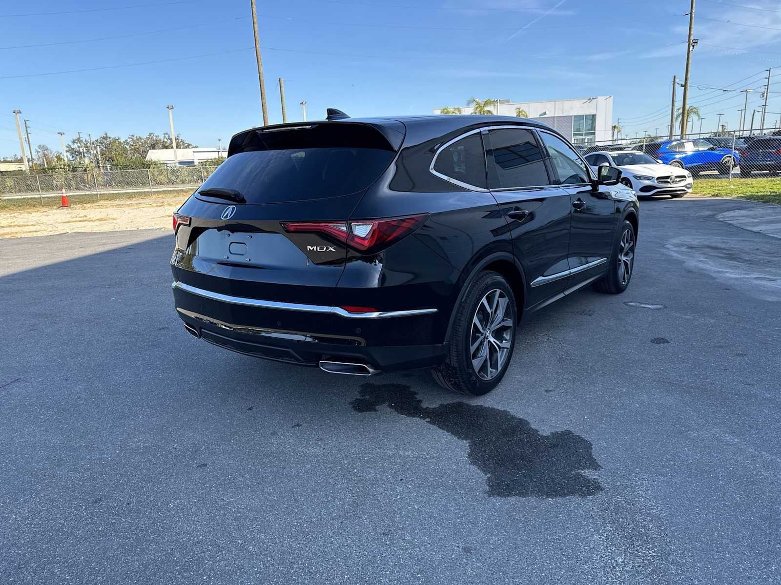 2023 Acura MDX w/Technology Package