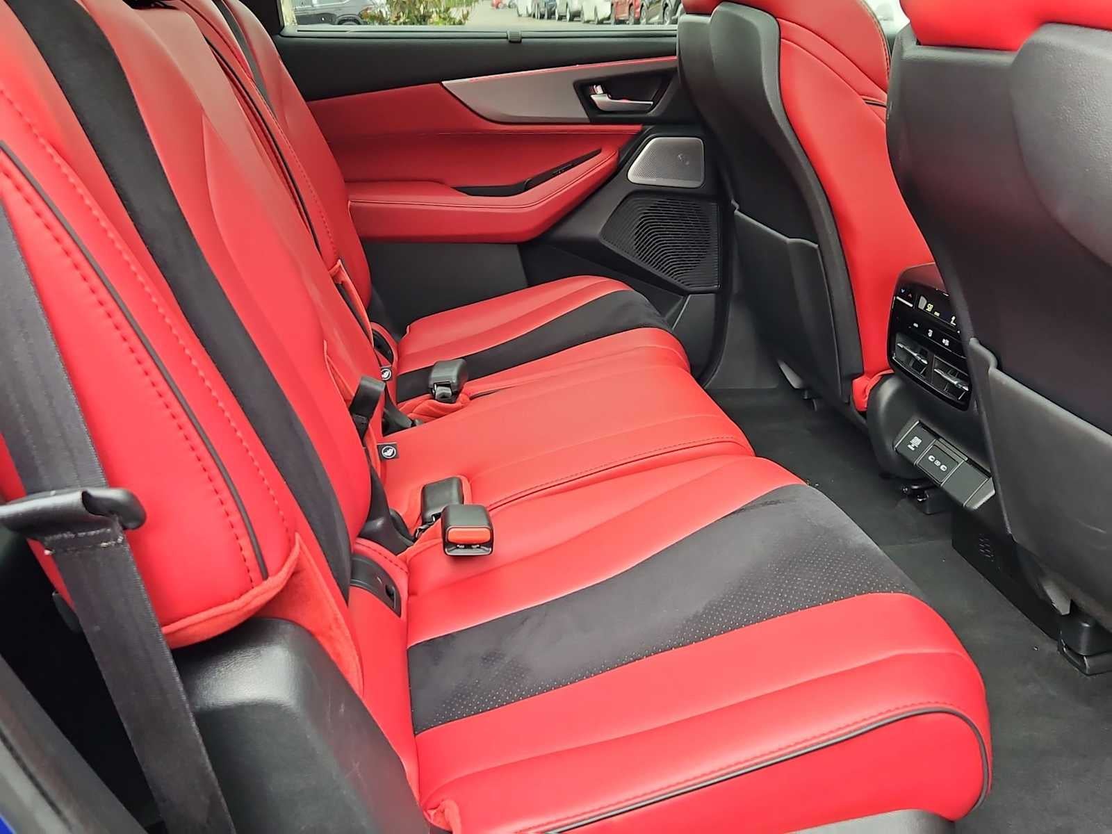 2025 Acura MDX w/A-Spec Package