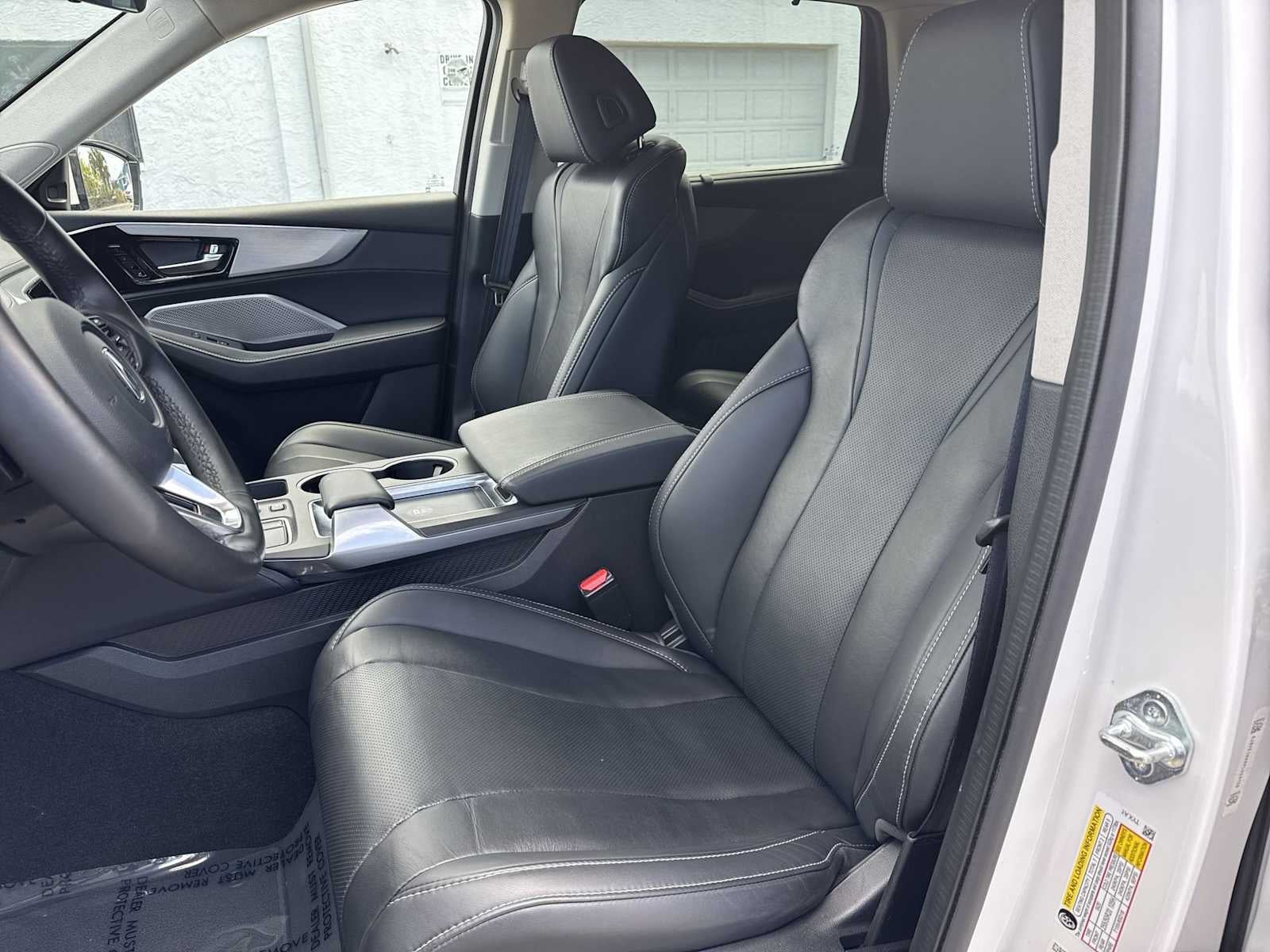 2023 Acura MDX w/Technology Package