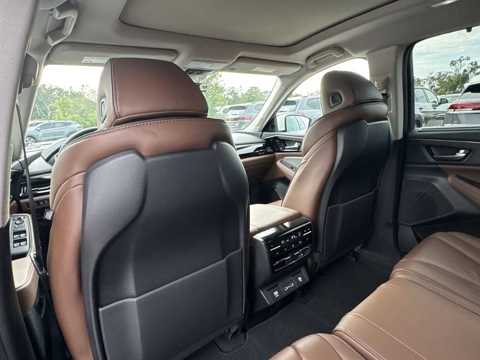 2023 Acura MDX w/Advance Package