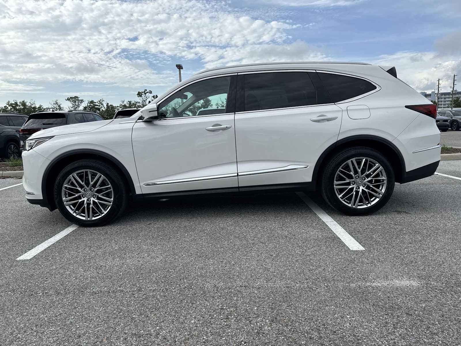 2023 Acura MDX w/Advance Package