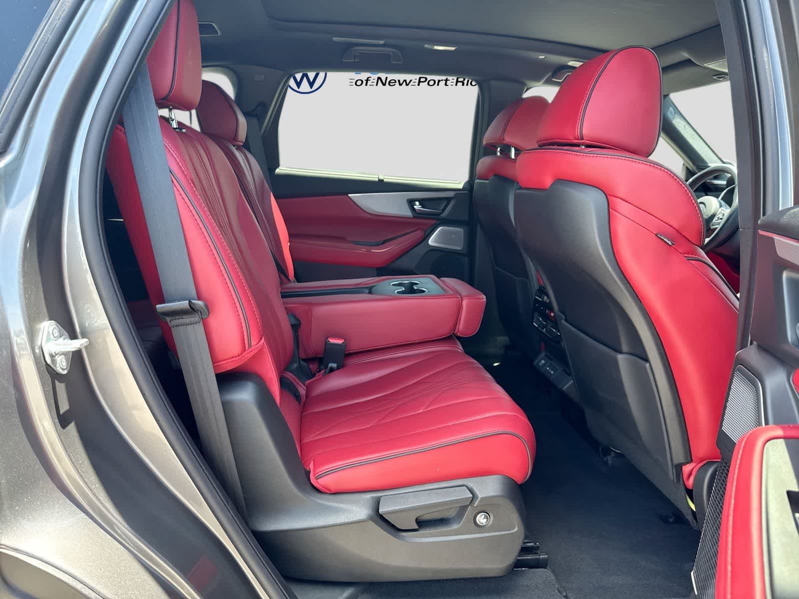 2025 Acura MDX w/A-Spec Advance Package