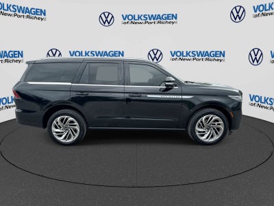 2025 Lincoln Navigator Reserve