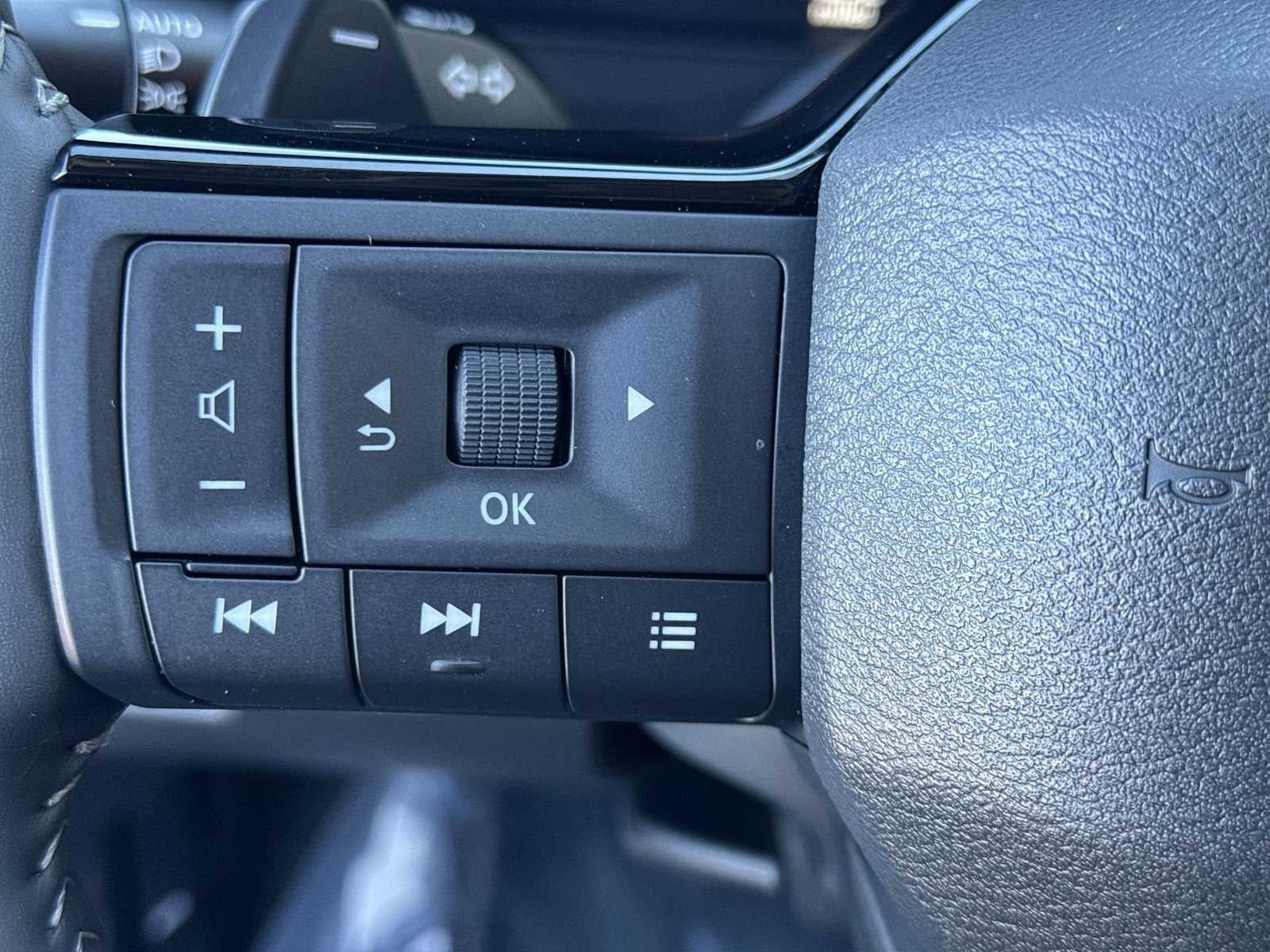 2026 Nissan Rogue SL