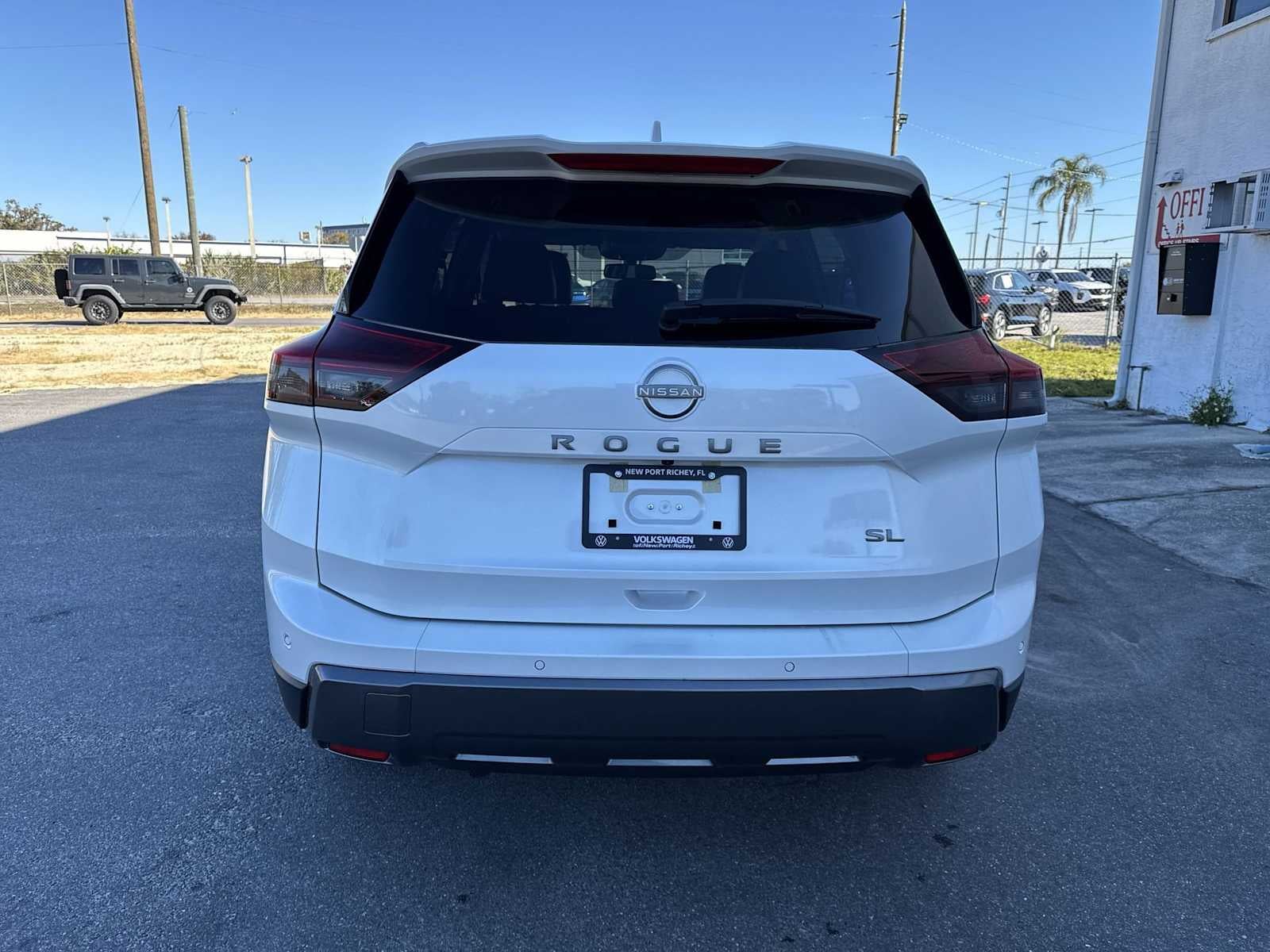 2026 Nissan Rogue SL