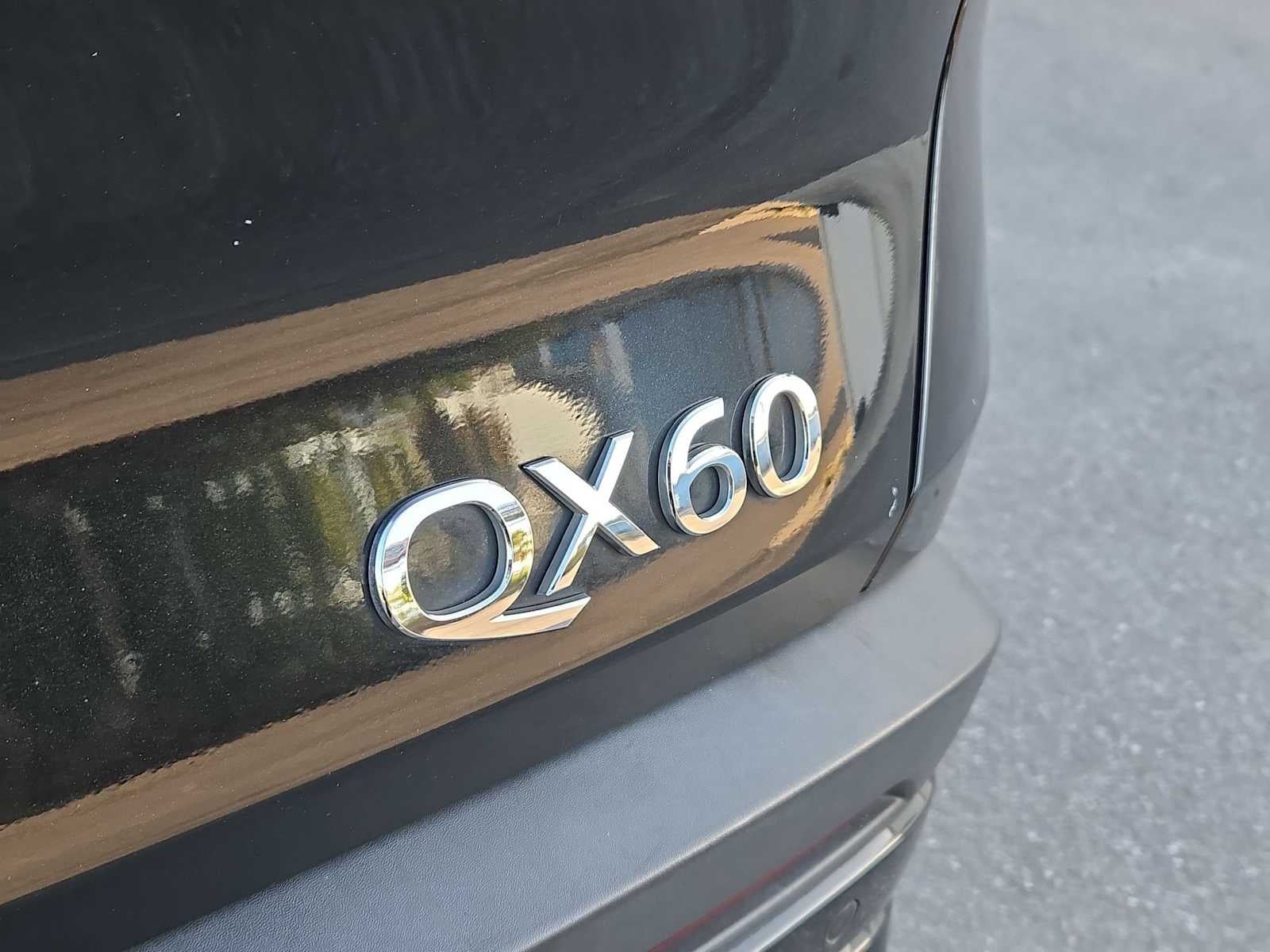2024 INFINITI QX60 PURE