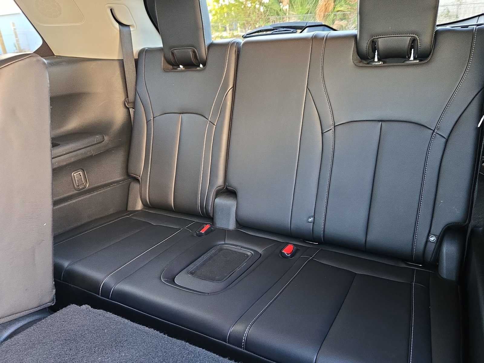 2024 INFINITI QX60 PURE