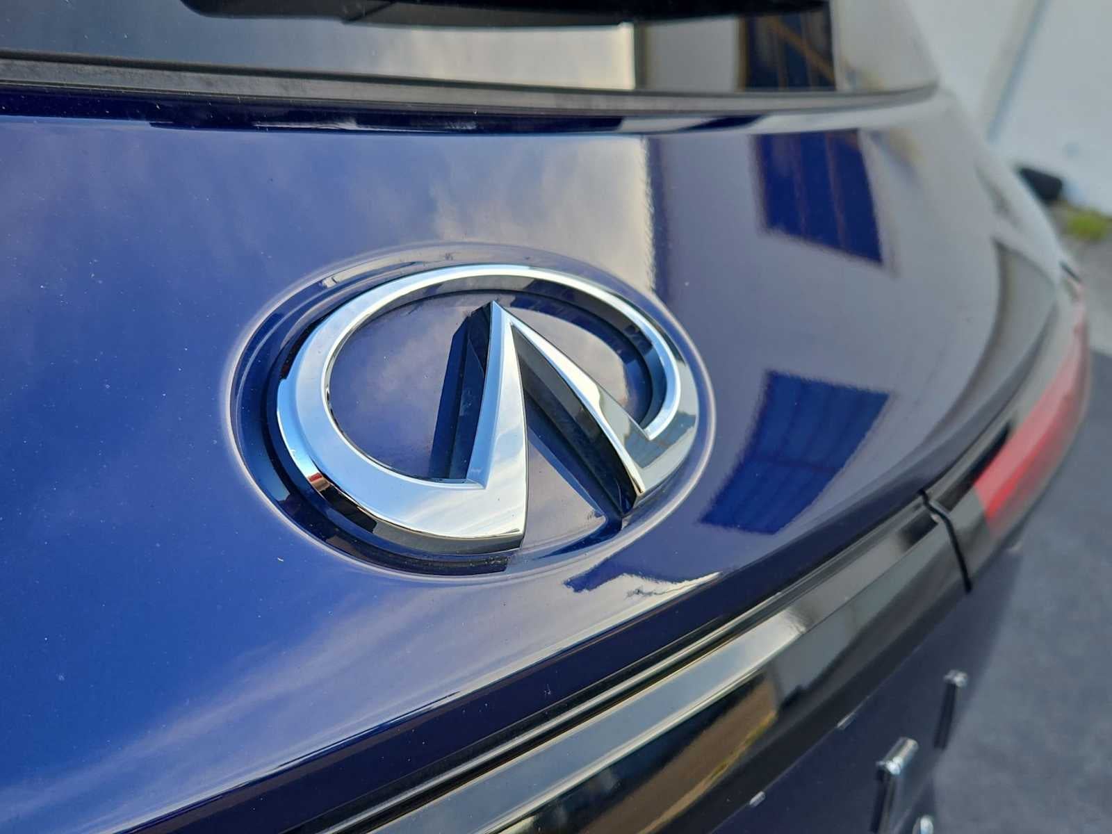 2023 INFINITI QX60 SENSORY