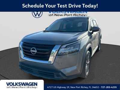 2022 Nissan Pathfinder S