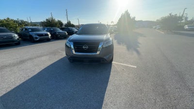 2022 Nissan Pathfinder S