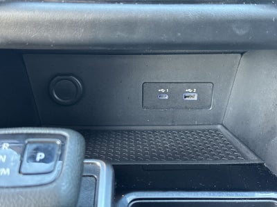 2022 Nissan Pathfinder S
