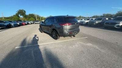 2022 Nissan Pathfinder S