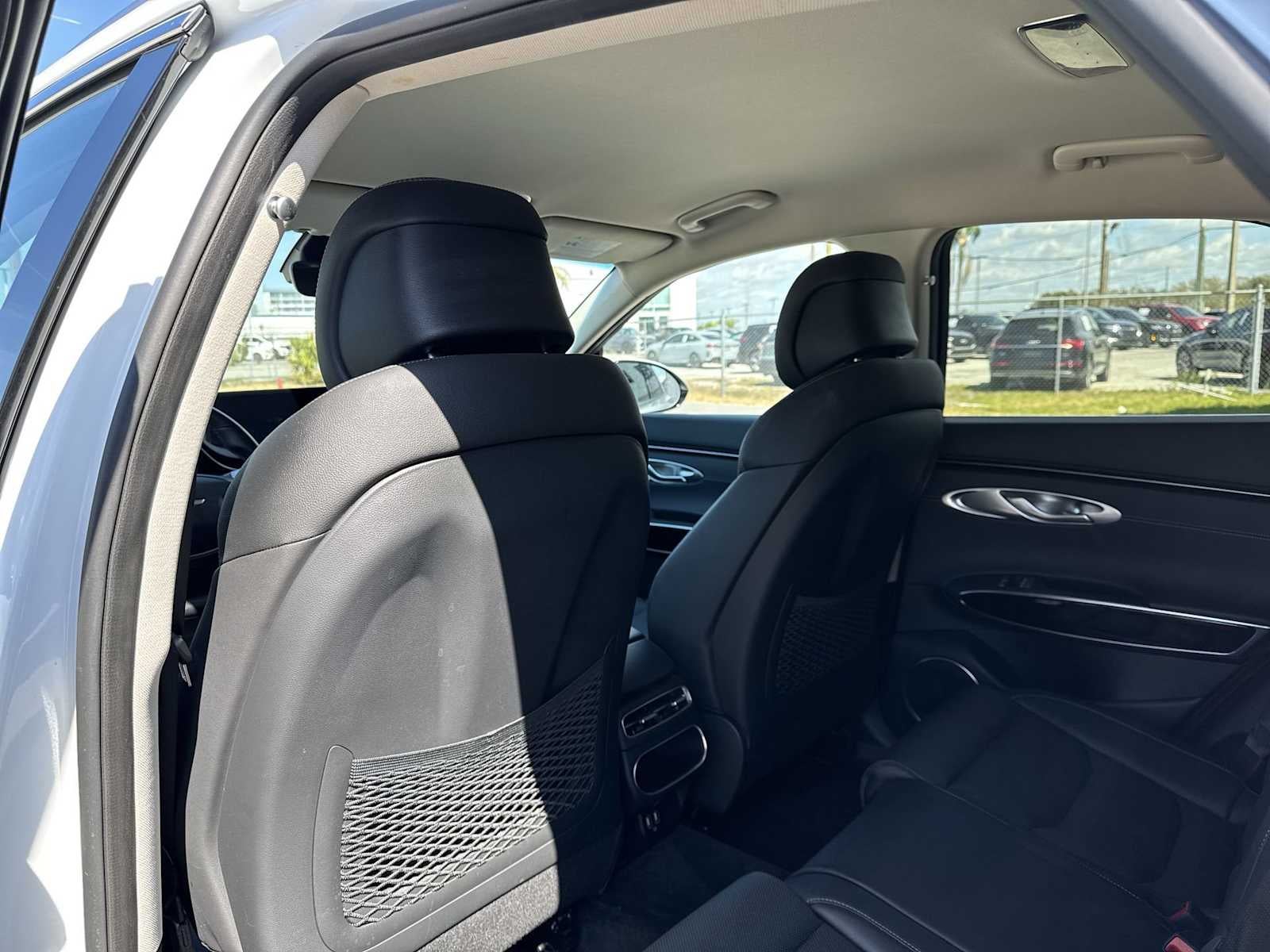 2025 Genesis GV70 2.5T