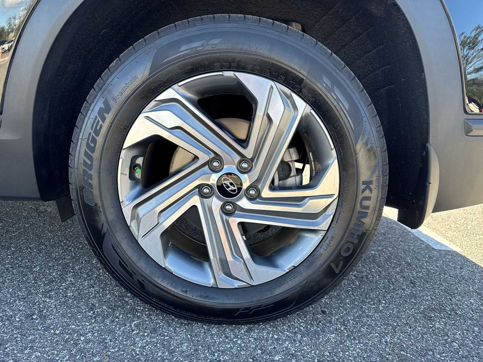 2023 Hyundai Santa Fe SE