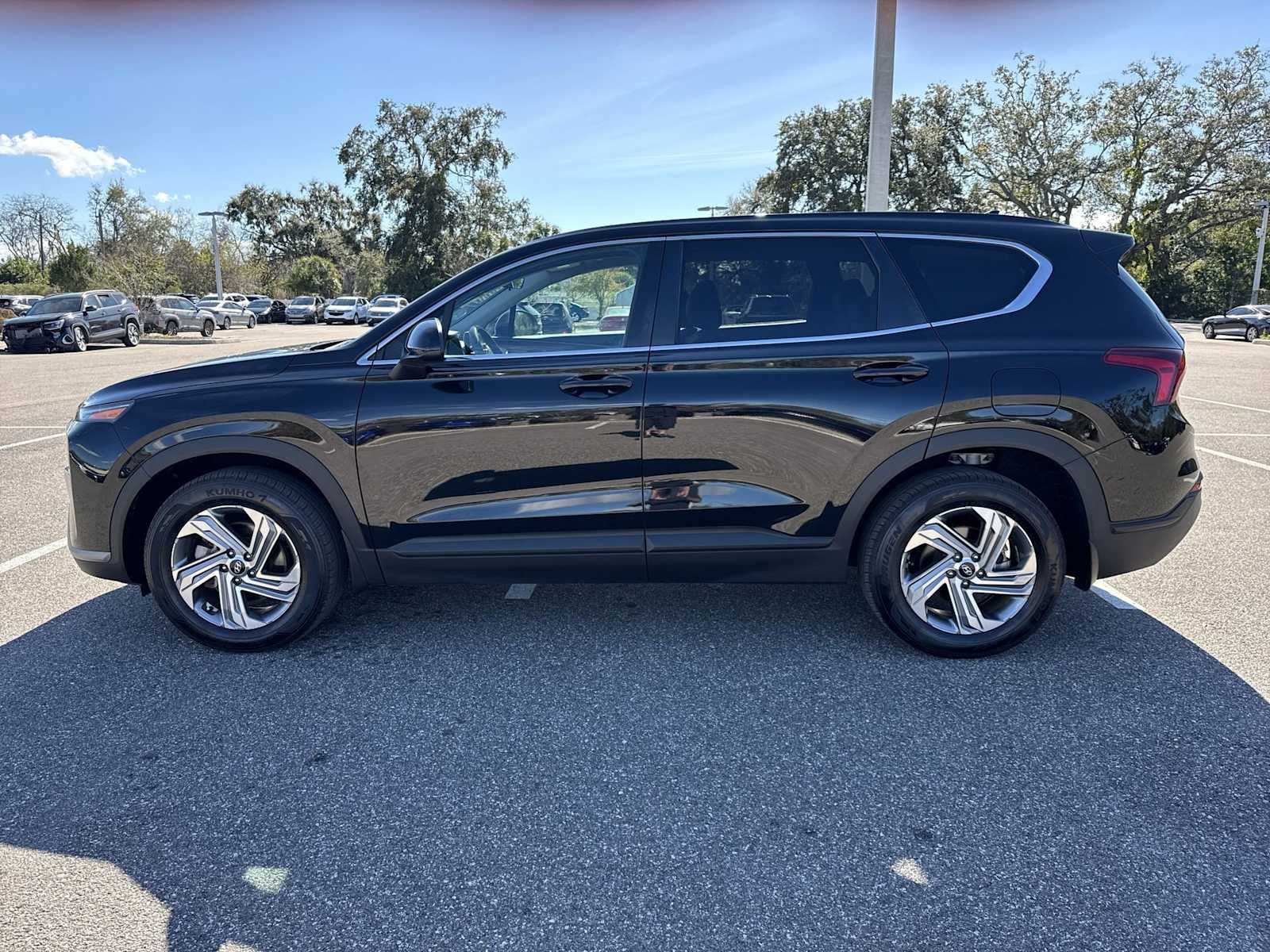 2023 Hyundai Santa Fe SE