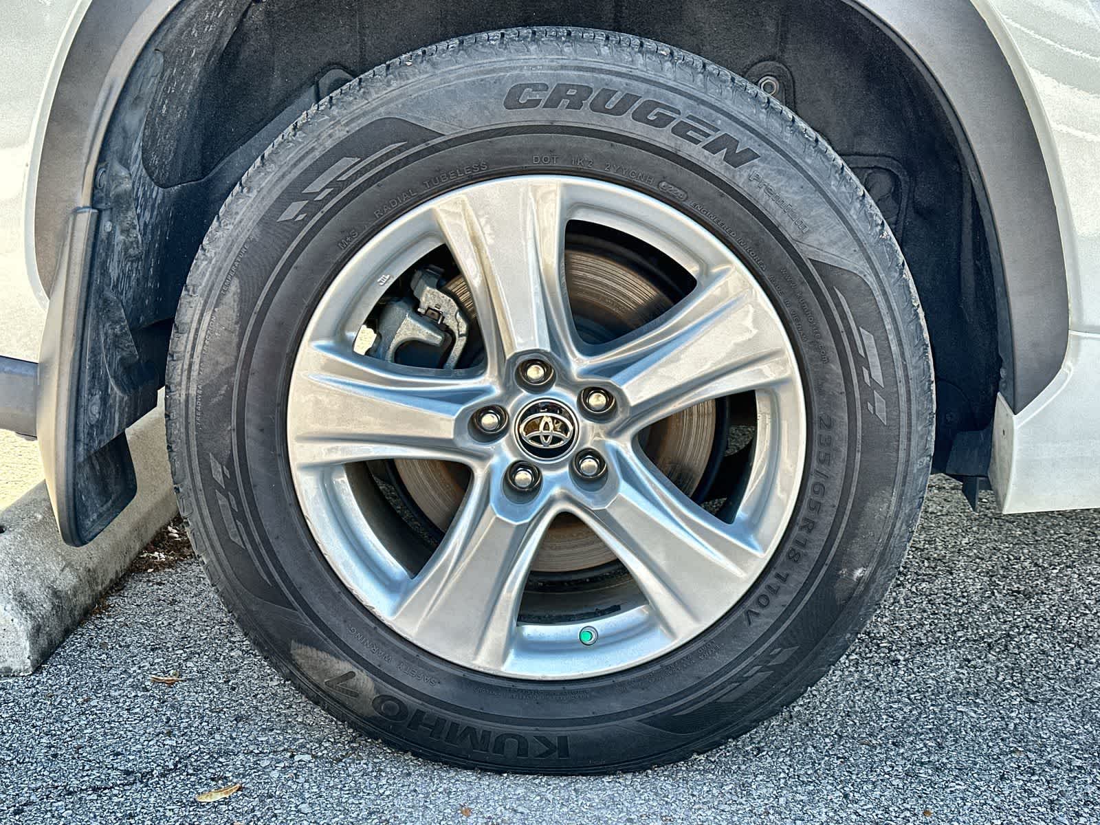 2022 Toyota Highlander Hybrid LE
