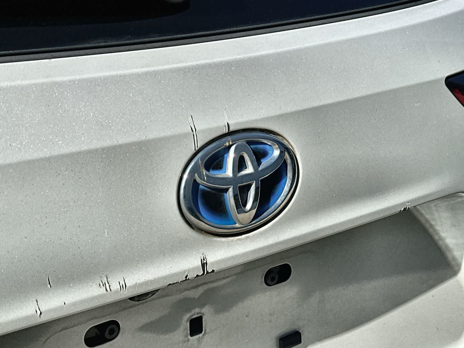 2022 Toyota Highlander Hybrid LE