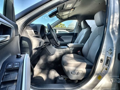 2022 Toyota Highlander Hybrid LE