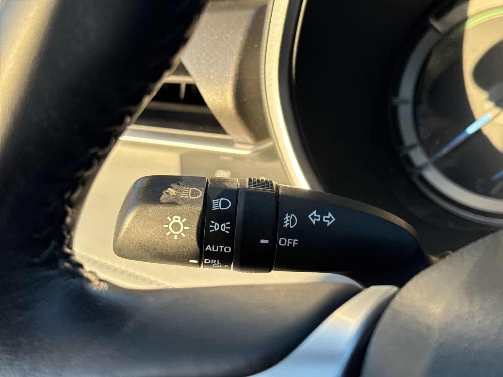 2022 Toyota Highlander Hybrid LE