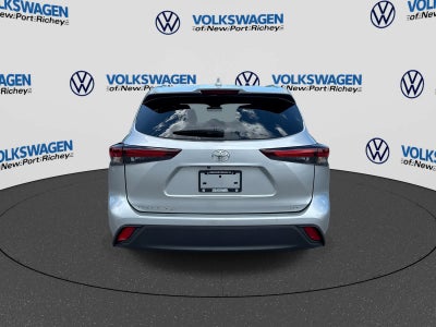 2025 Toyota Highlander XLE
