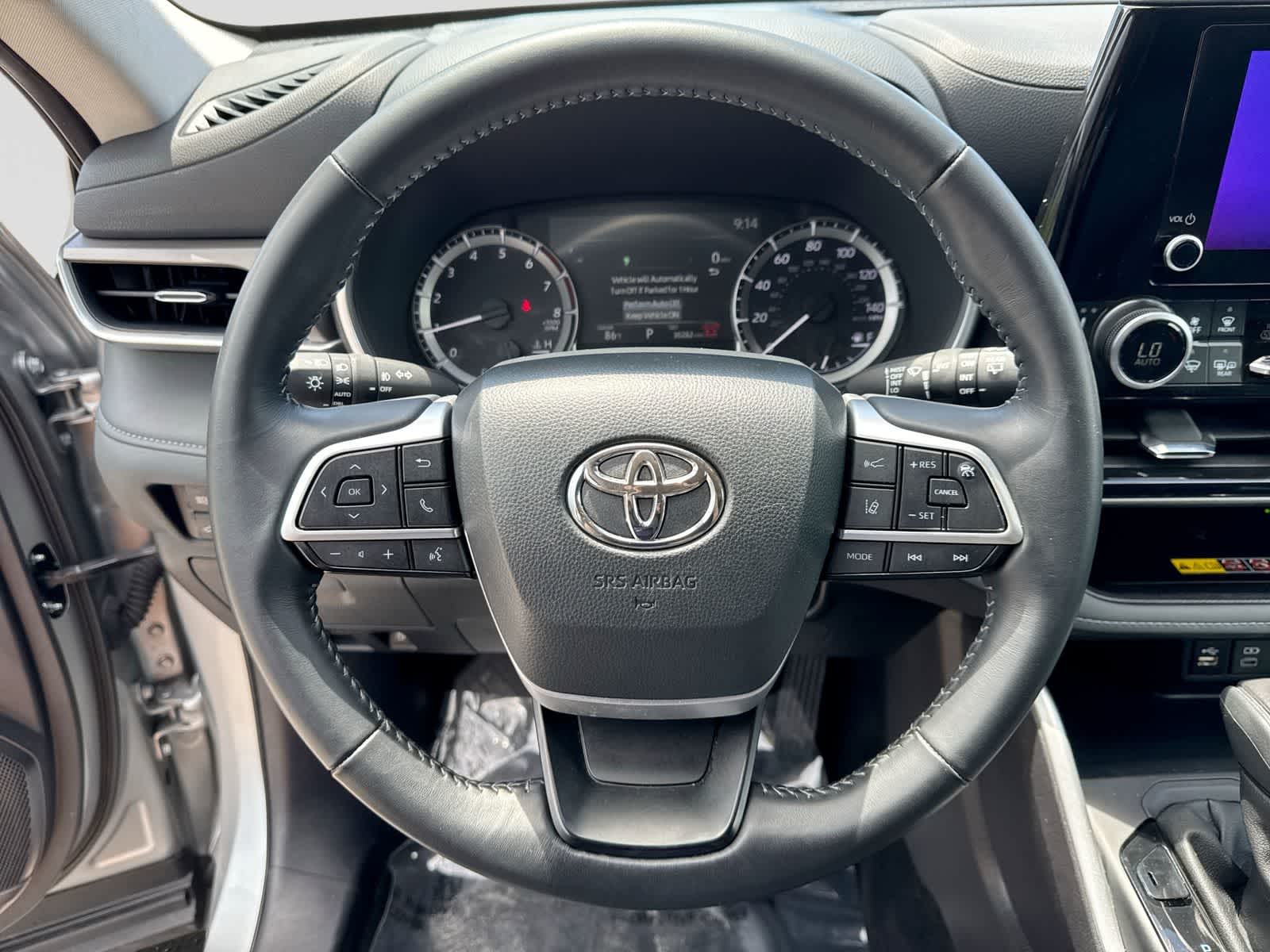 2025 Toyota Highlander XLE