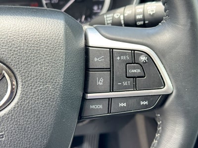 2025 Toyota Highlander XLE