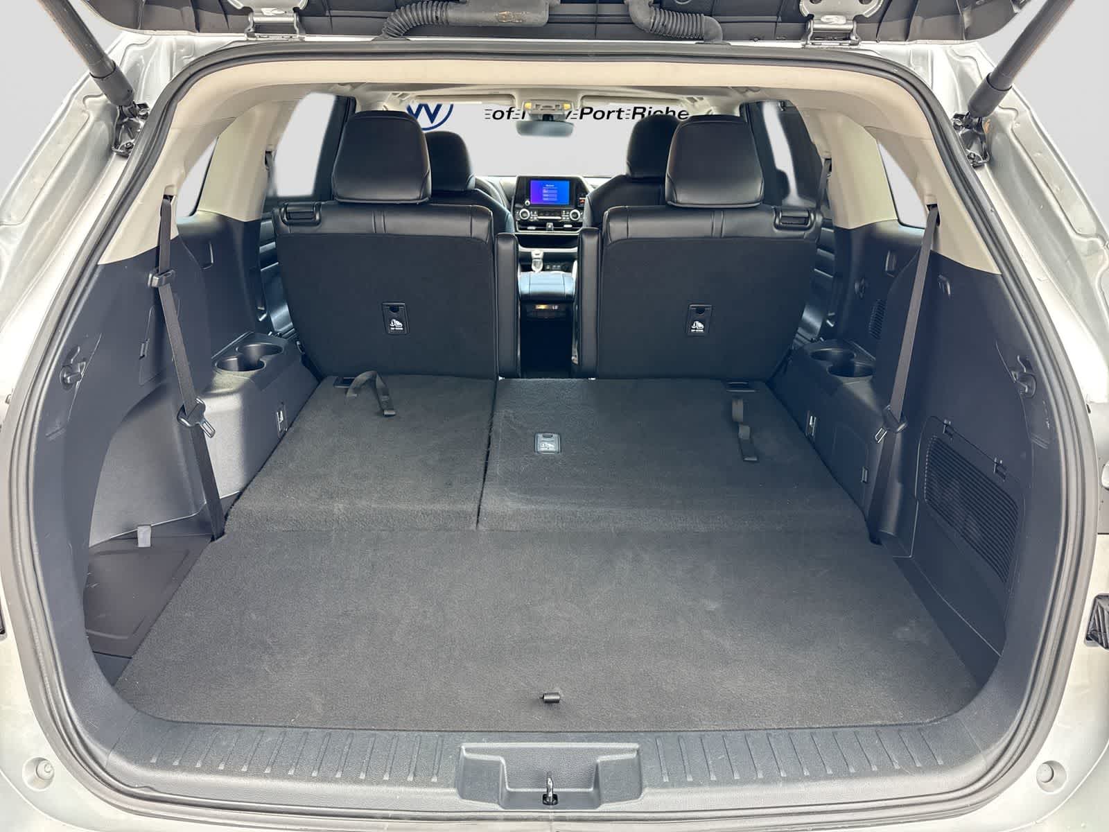 2025 Toyota Highlander XLE