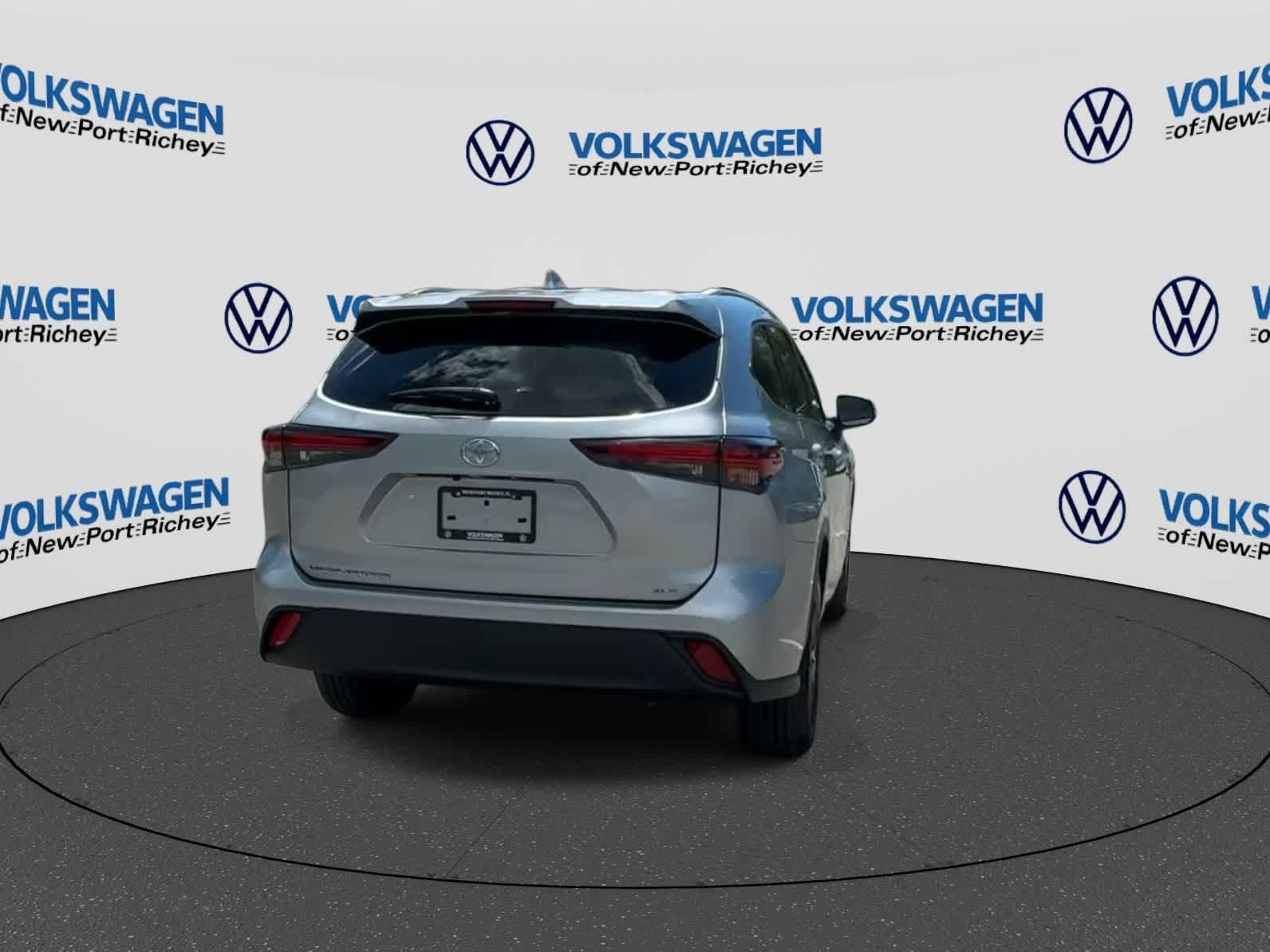 2025 Toyota Highlander XLE