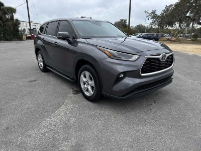 2023 Toyota Highlander XLE