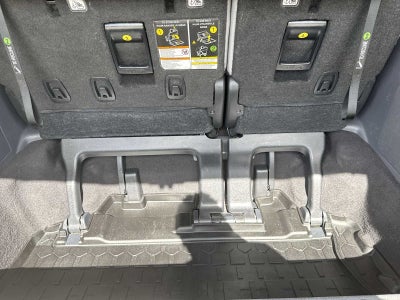 2023 Toyota Sienna LE