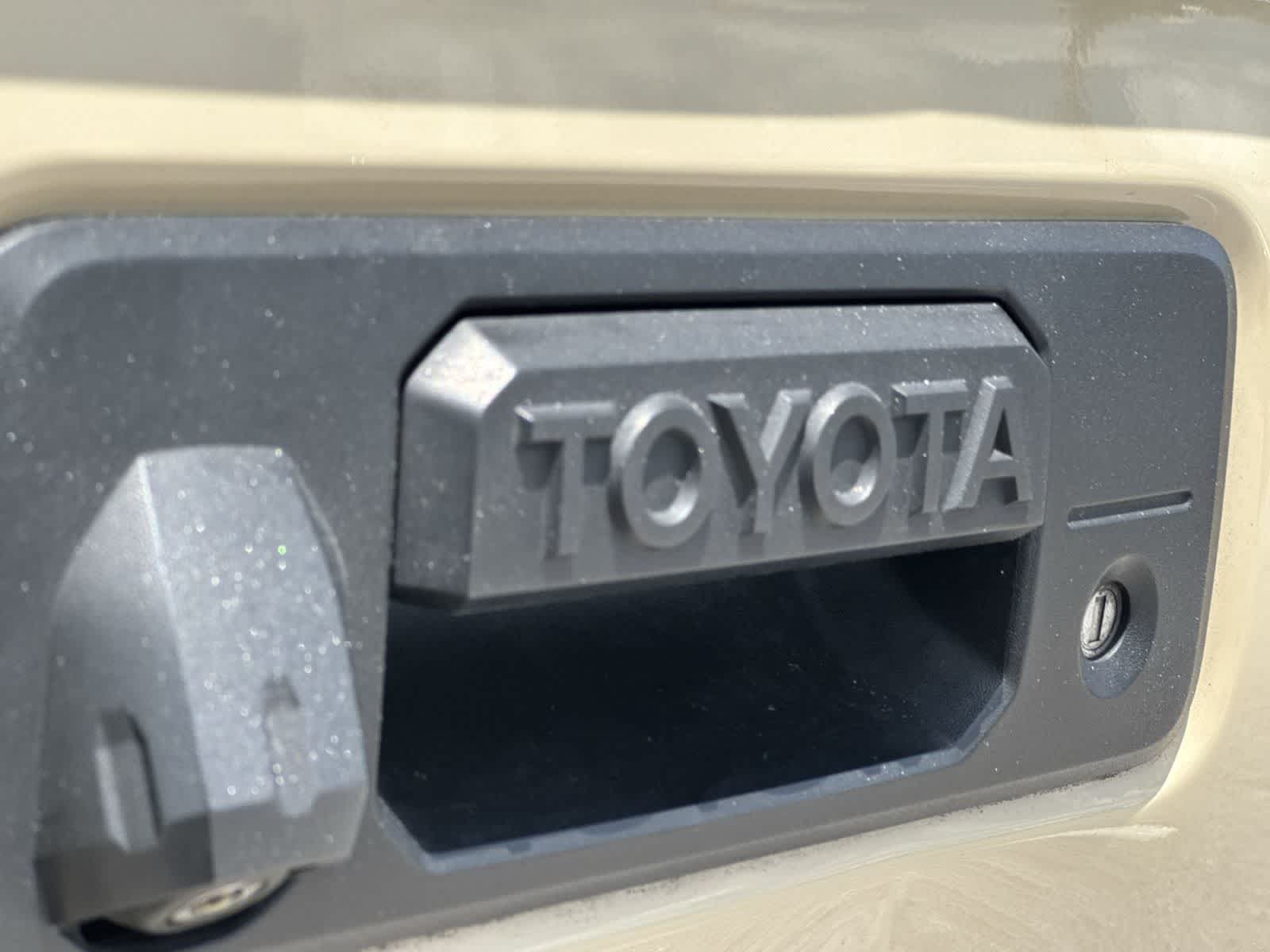 2017 Toyota Tacoma TRD Sport