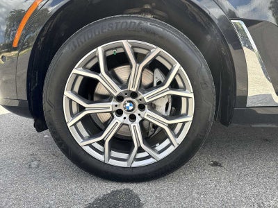 2023 BMW X7 xDrive40i