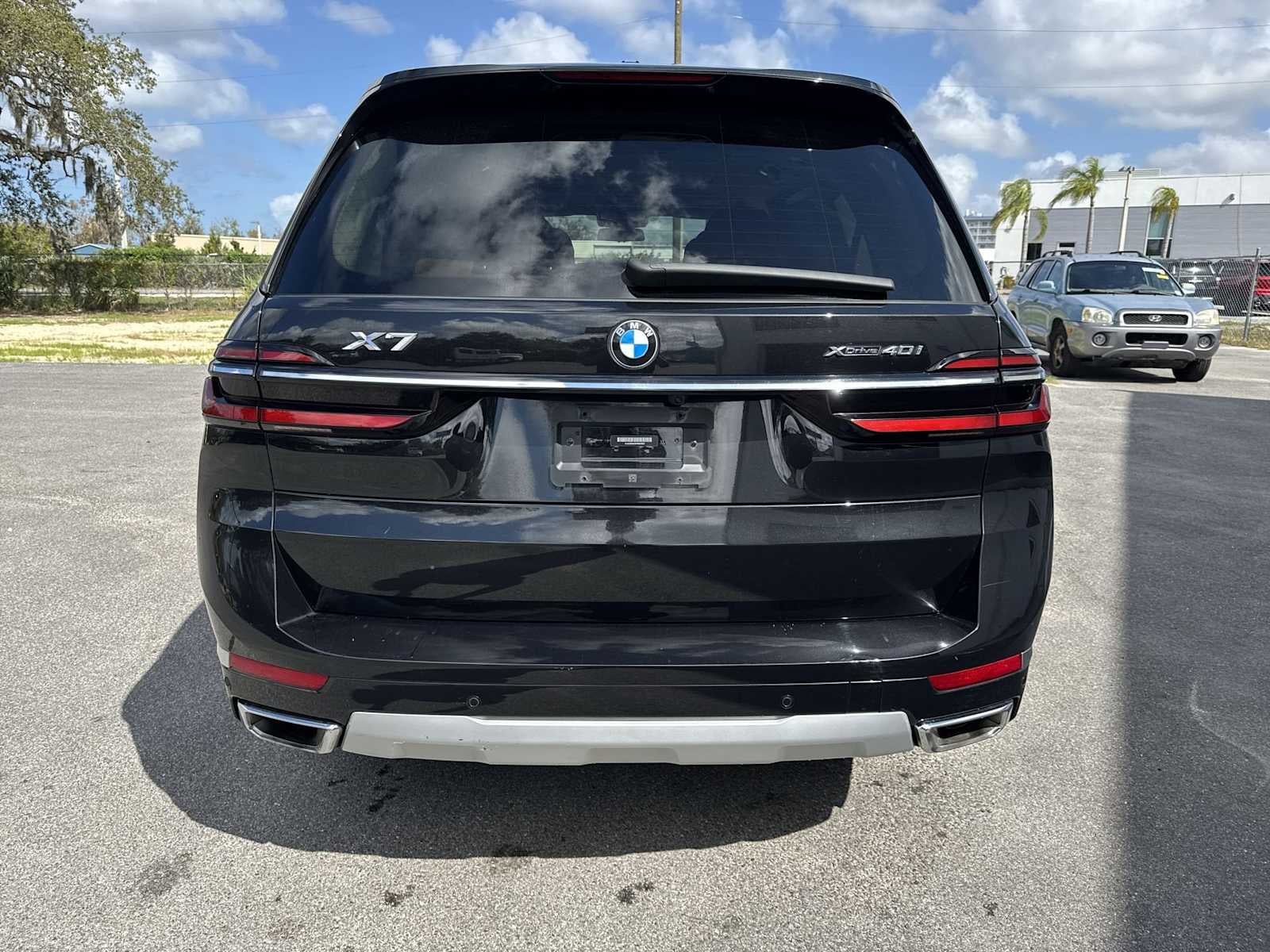 2023 BMW X7 xDrive40i