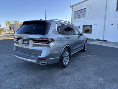 2024 BMW X7 xDrive40i