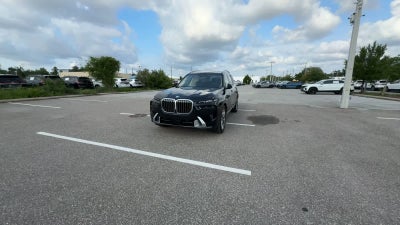 2025 BMW X7 xDrive40i
