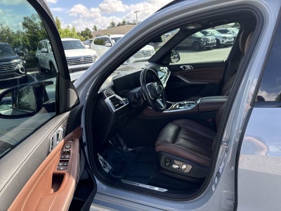 2024 BMW X5 M60i M60i