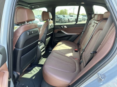 2024 BMW X5 M60i M60i