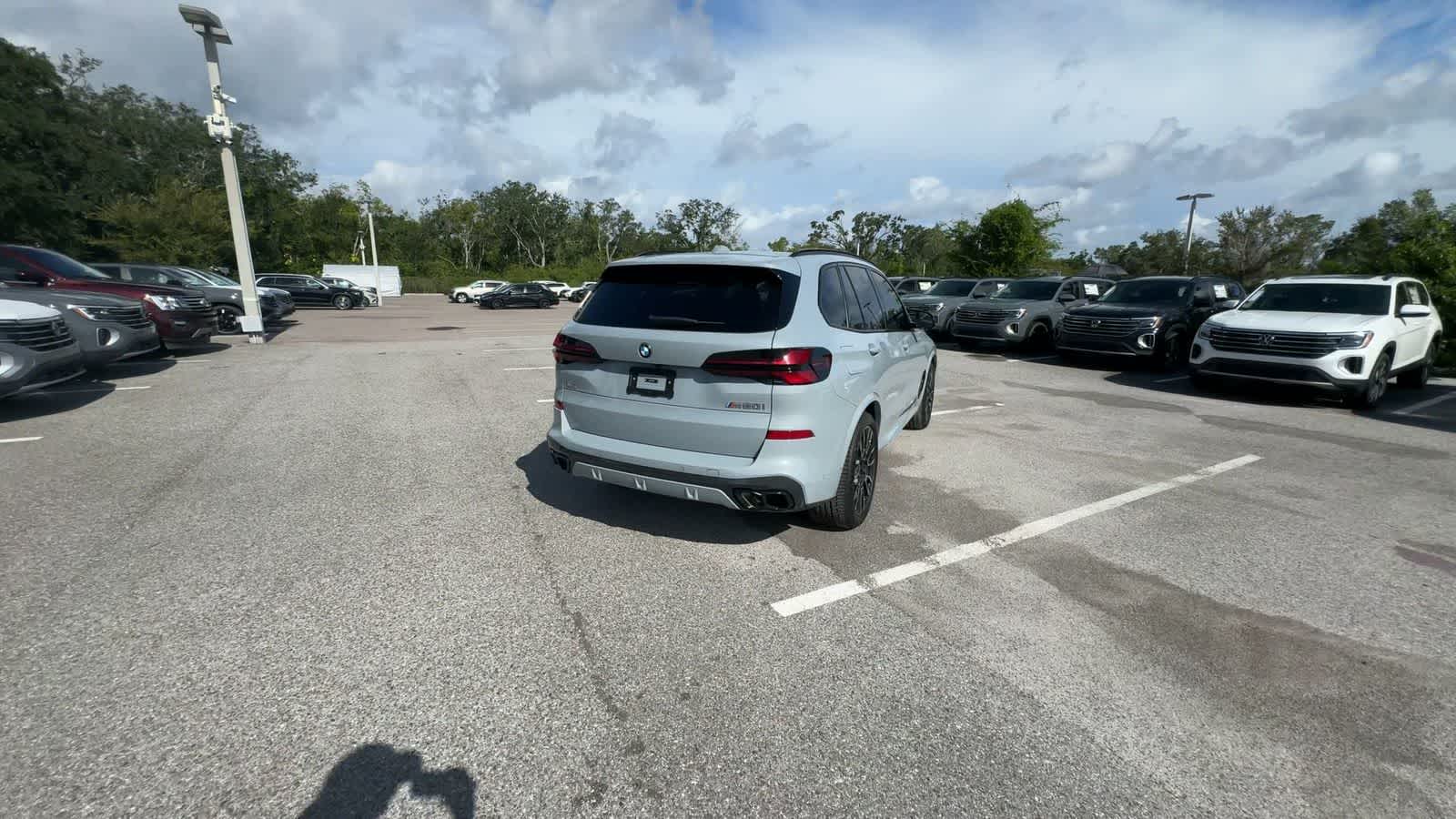 2024 BMW X5 M60i M60i