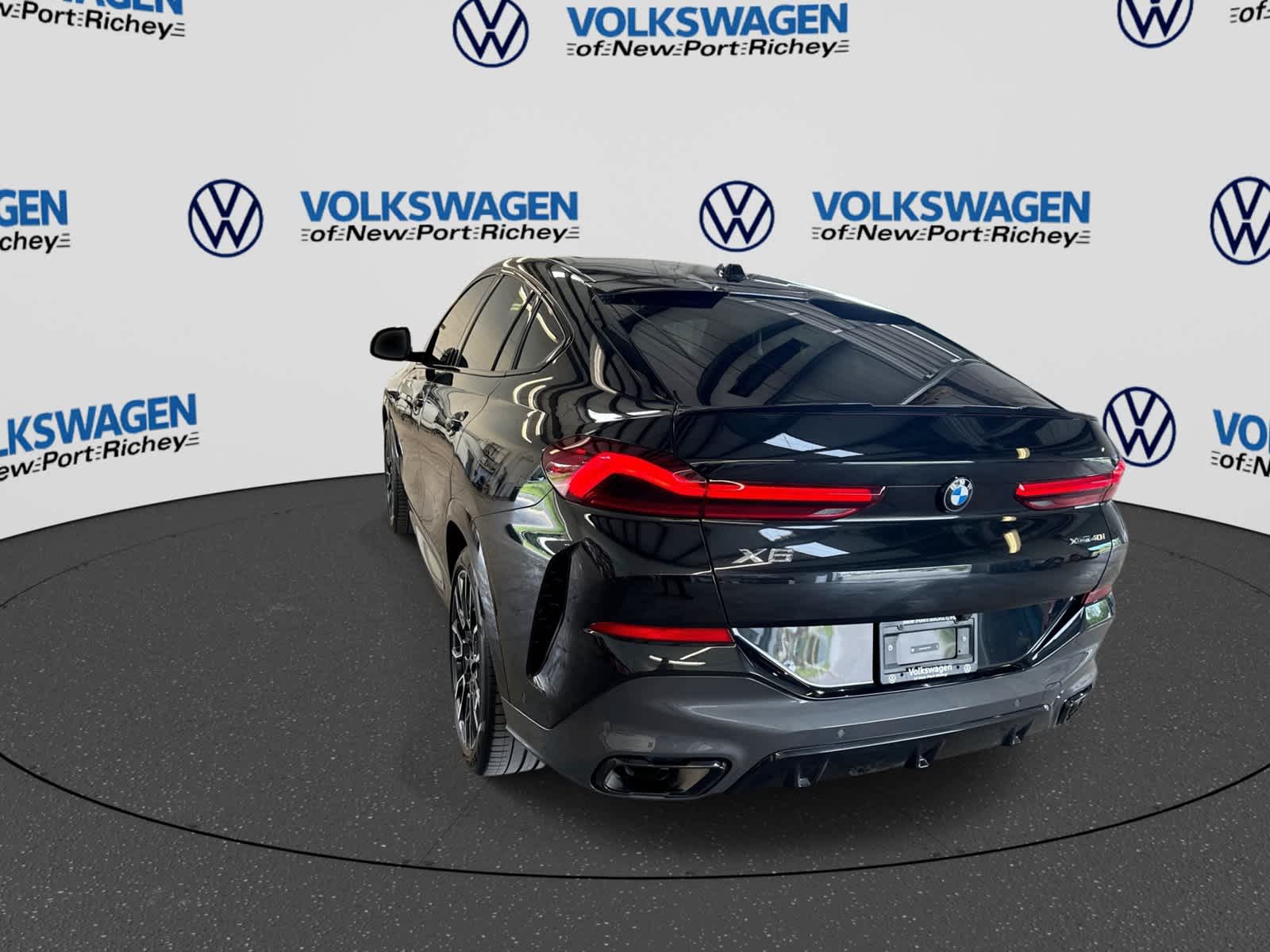 2025 BMW X6 xDrive40i xDrive40i