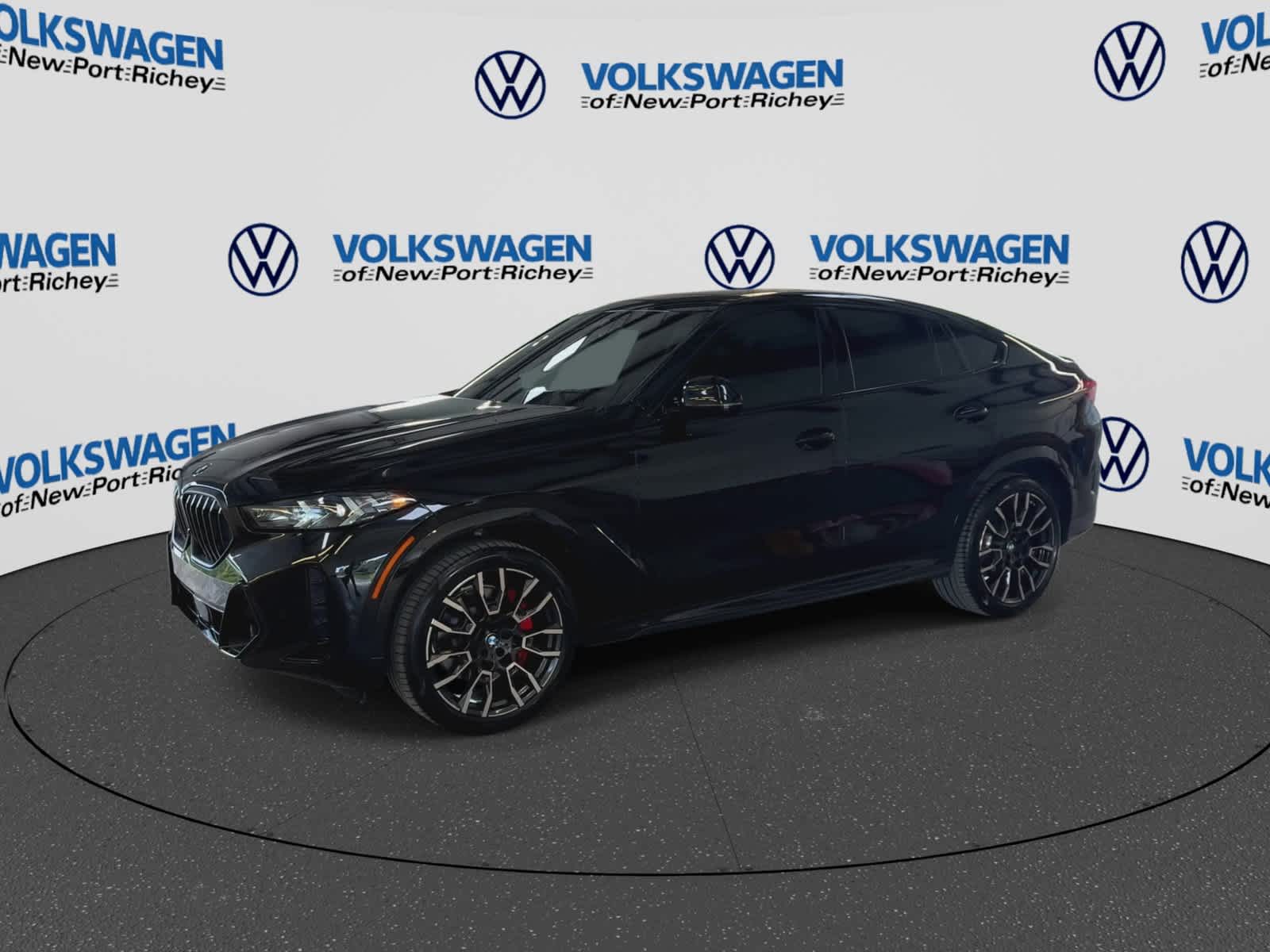 2025 BMW X6 xDrive40i xDrive40i