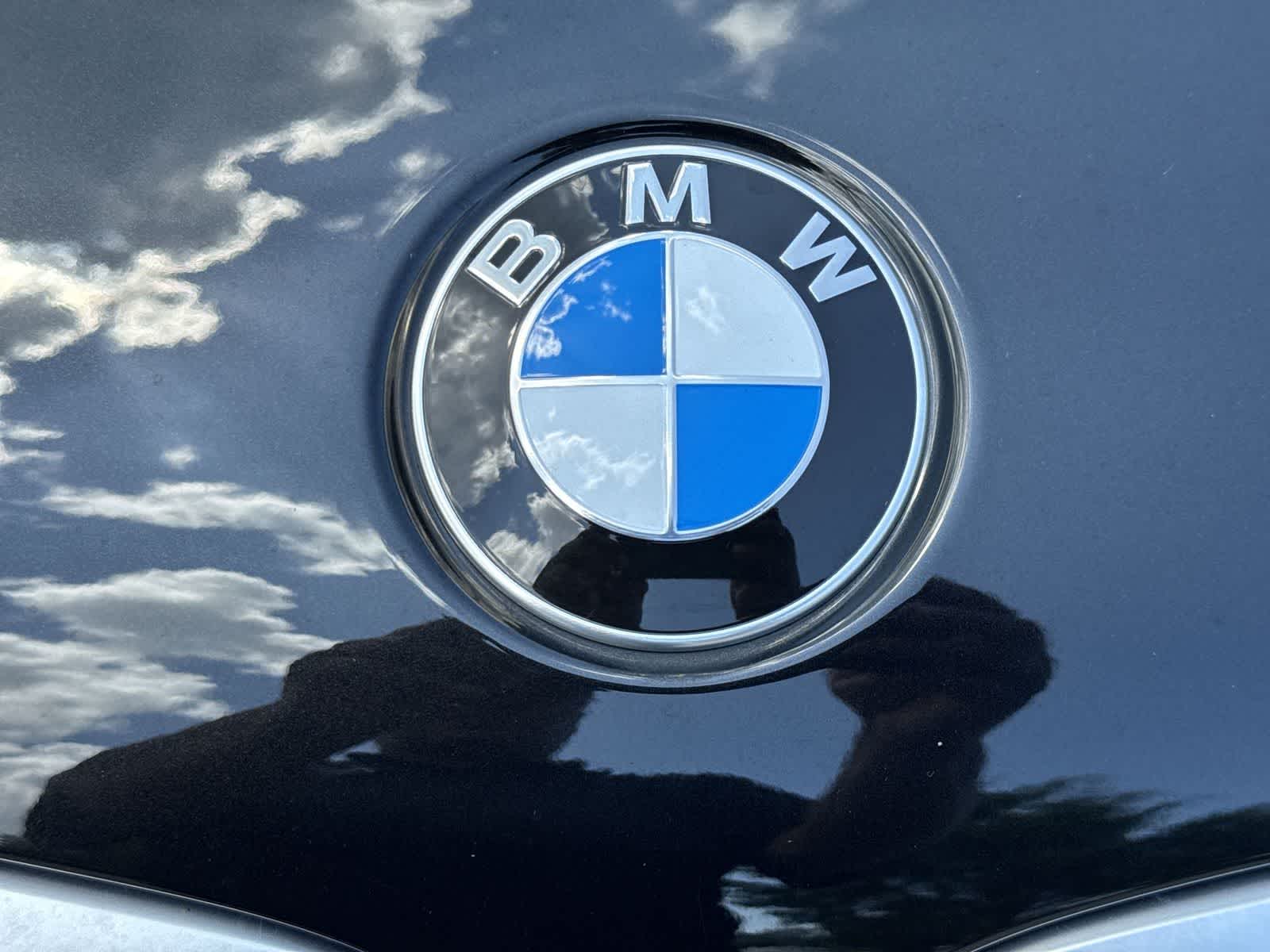 2026 BMW X6 xDrive40i xDrive40i