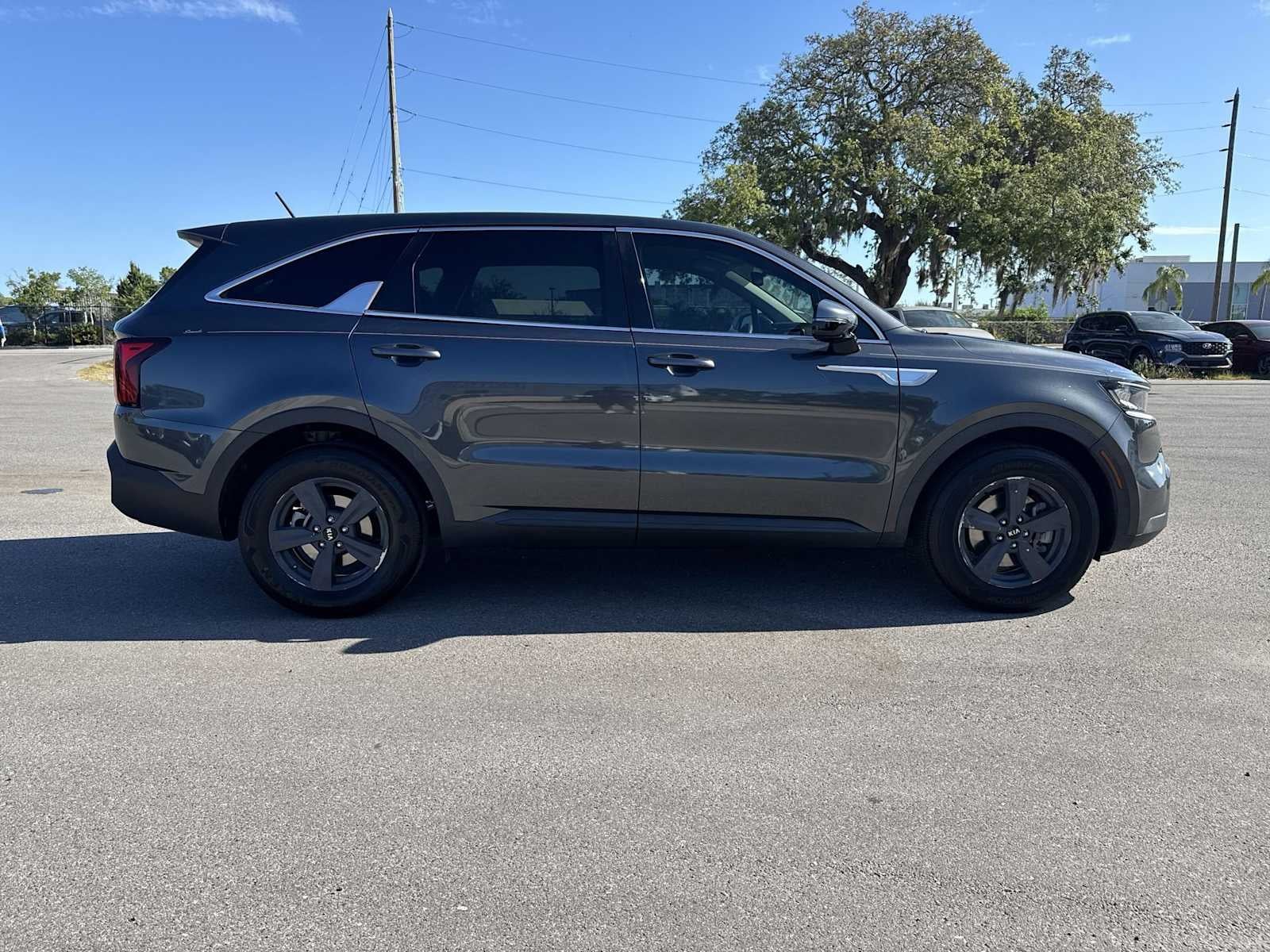 2021 Kia Sorento LX