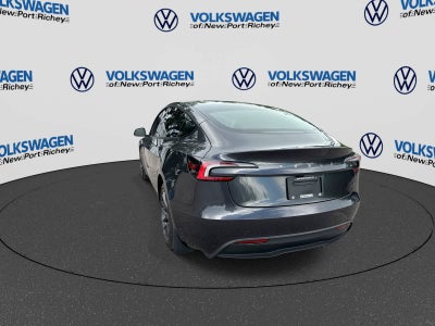 2025 Tesla Model 3 Base