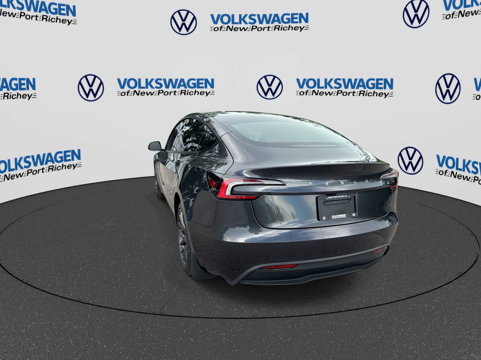 2025 Tesla Model 3 Base