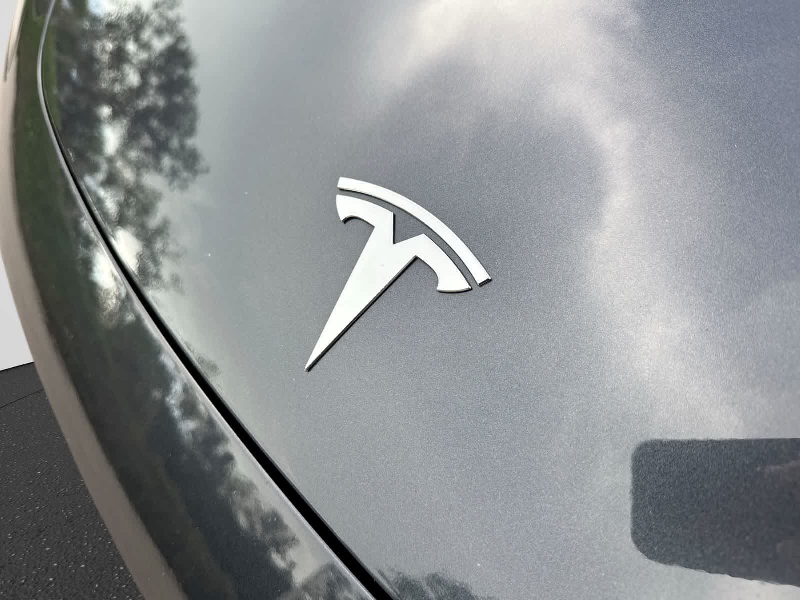 2025 Tesla Model 3 Base