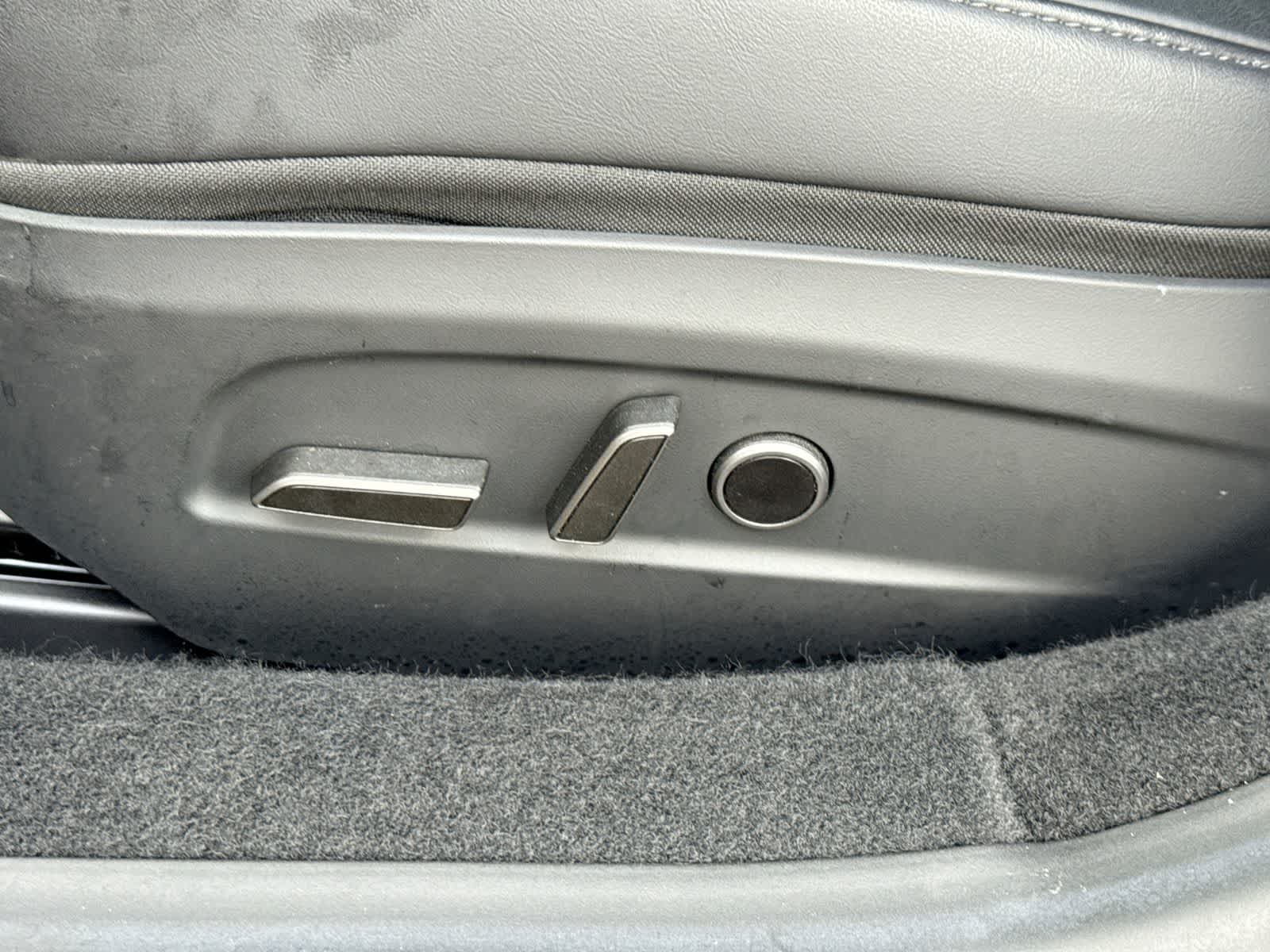 2025 Tesla Model 3 Base