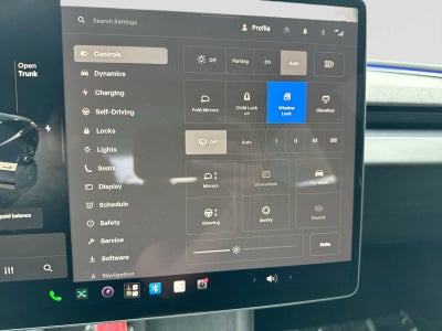 2025 Tesla Model 3 Base