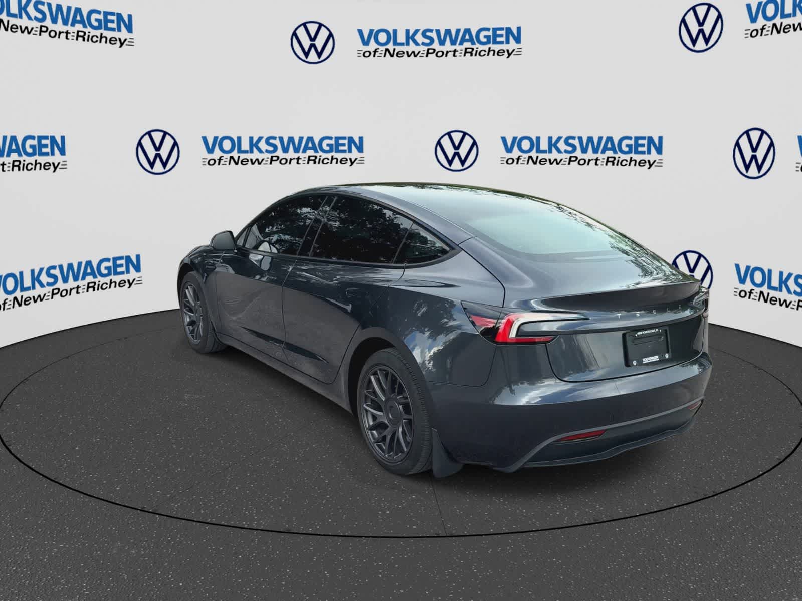 2025 Tesla Model 3 Base